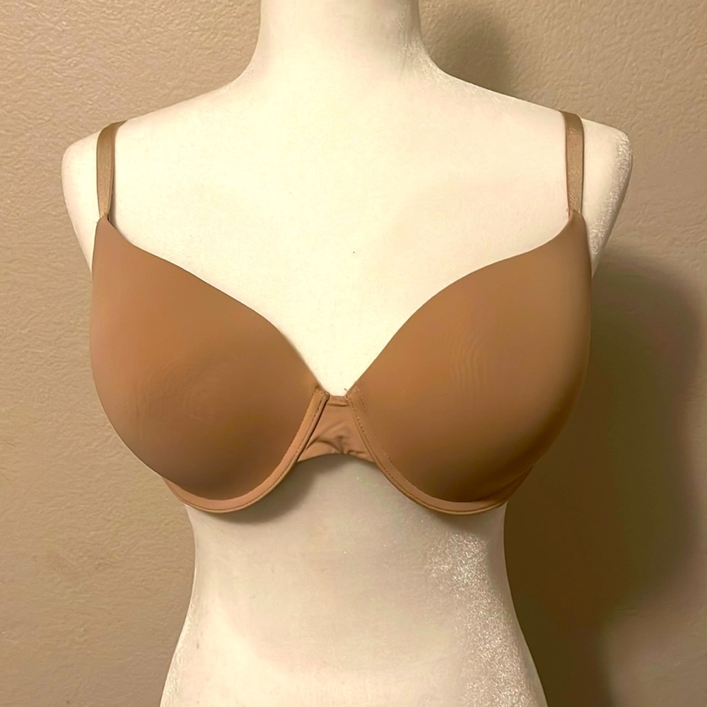 Victoria’s Secret T-shirt bra